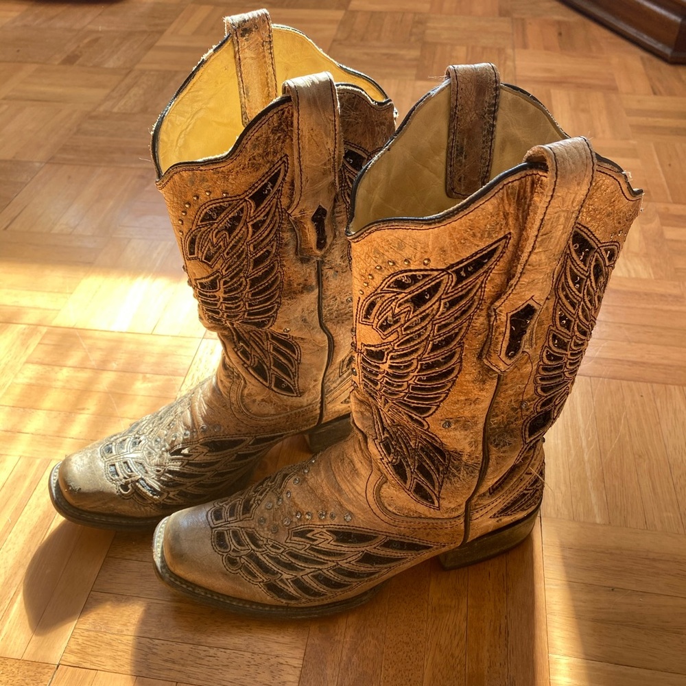 Women’s Corral Boots size 7.5
